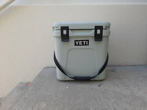 Yeti Roadie 24 Cooler - Picture 1 of 28