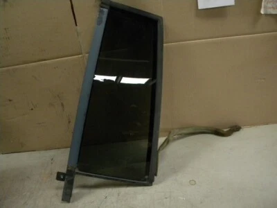 1996 Jeep Grand Cherokee janela de ventilação de fábrica porta traseira esquerda quarto de vidro - Imagem 1 de 4