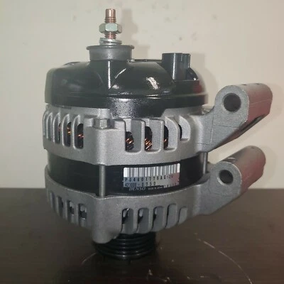 Jeep Grand Cherokee V6 3,6 L 2011 a 2015 160 amperios OEM/Reman por RR_Alternators Foto 1 de 4