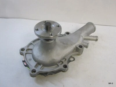 Genuine Gates 43025 Engine Water Pump DAMAGED GASKET - Image 1 of 4