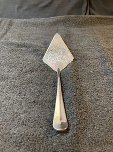 International Silver Silverplate Ornate Cake Pie Server 11” - Picture 1 of 11