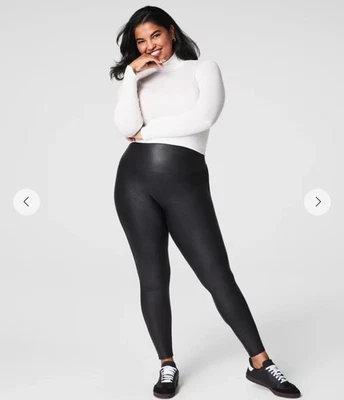 Leggings de couro sintético Spanx 2X preta 2437 cintura alta elástica - Imagem 1 de 4