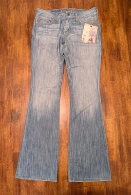 Pantalones de mezclilla para mujer Chip and PEPPER NUEVOS CON ETIQUETAS AZUL LAVADO A LA PIEDRA CORTE BOTA ACAMPANADA PIERNA TALLA 12 14 Foto 1 de 4