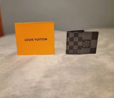 Louis Vuitton Men's Graphite Bifold Wallet Checkered Gray/Black - Image 1 of 4
