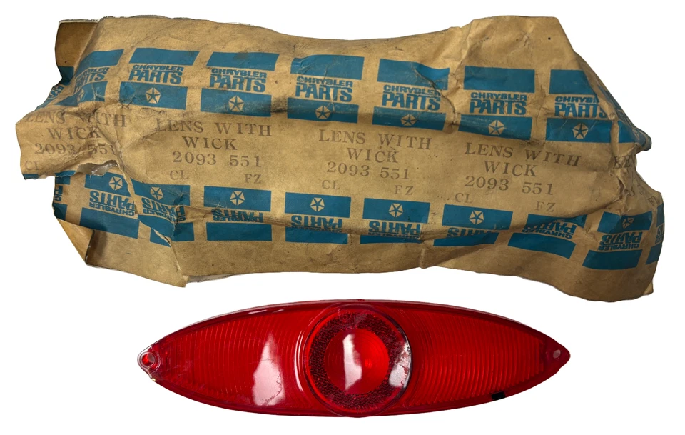 Novo estoque antigo lente de lâmpada traseira esquerda para 1960-61 Plymouth Valiant #2093551 - Imagem 1 de 1