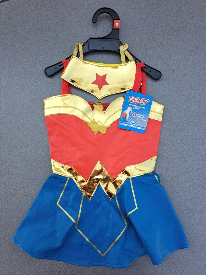 Wonder Woman Dog Pet Halloween Costume Size Medium DC Comics Justice League New - Image 1 of 4