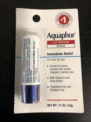 Barra de alivio inmediato Aquaphor Lip Repair para labios secos - 0,17 oz (NUEVA) Foto 1 de 2