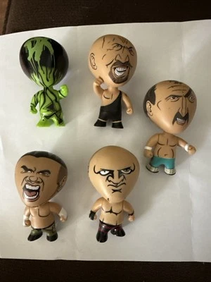 Lote de 5 figuras de lucha libre WWE serie de agresión de vinilo Hakka pacific 3" 2008 Foto 1 de 4
