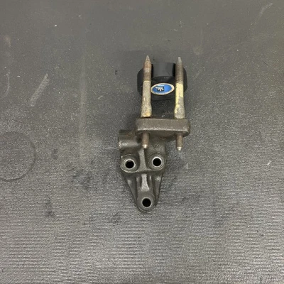 OEM DC 94-01 Acura Integra EG 92-95 Honda Civic serie B montaje en poste con pernos  Foto 1 de 3