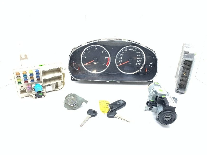 MAZDA 6 Station Wagon (GY) Centralina Motore RF5D18881E ECU SET 2.0 MZR-CD 02-05 - Immagine 1 di 4