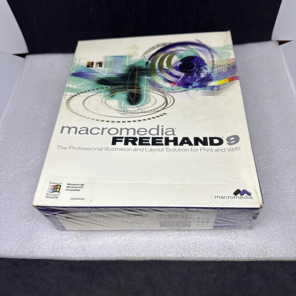 Macromedia Freehand 9  New Sealed Windows 98 / Windows NT Compatible - Image 1 of 4