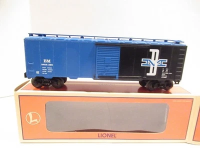 LIONEL- 17235 BOSTON & MAINE STANDARD O  BOXCAR - D/C TRUCKS-  LN- BXD- B18 - Image 1 of 4