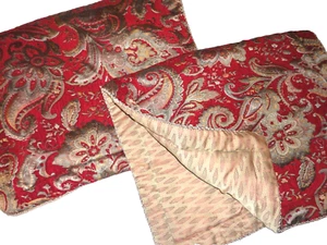 CROSCILL MYSTIQUE RED GOLD PAISLEY (PAIR) ZIPPERED KING PILLOW SHAMS 21 X 37 - Picture 1 of 7