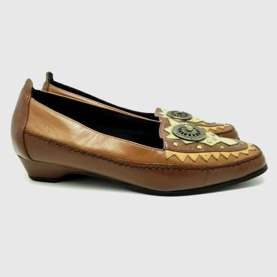 Bellini Leather Loafer Slip On Shoes Embellished Moc Toe Size 8.5 W Brown - Image 1 of 4