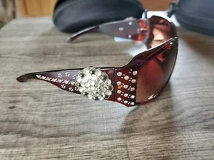 Showman Couture™ BLING CONCHO LADIES WESTERN SUNGLASSES Brown crystal bling - Picture 1 of 2
