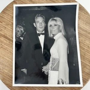 Vintage MGM Movie Studios Press Release Photograph 8x10 - Picture 1 of 10