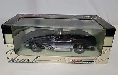 UT Models Mako Shark 1961 Corvette Convertible 1/18 Scale Diecast - Image 1 of 4