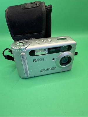 Ricoh 6000 2.1MP Digital Camera - Metallic silver - Image 1 of 4