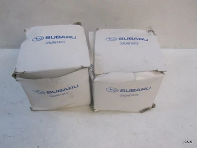 Paquete de 2 filtros de aceite originales Subaru 15208AA031 Foto 1 de 4