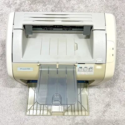 HP LaserJet 1020 Q5911A Monochrome Workgroup Laser Printer & Cables No Toner - Image 1 of 4