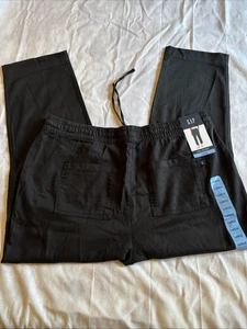 Gap men’s black  Pull-On Pants With Elastic Waistband & Back Pocket Large NWT - Picture 1 of 12