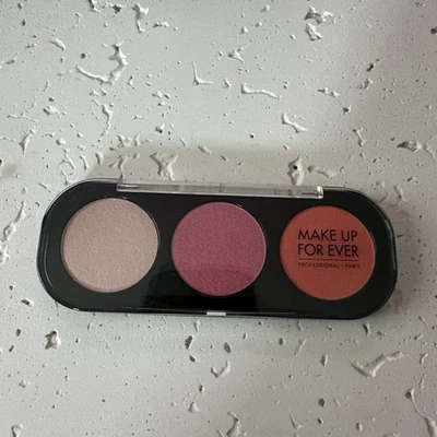 Make Up For Ever Refill Compact Trio With 3 Eyeshadows and Blush - Image 1 of 2