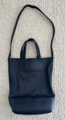 Bolso de Mano Convertible Rag & Bone Walker Negro Foto 1 de 4