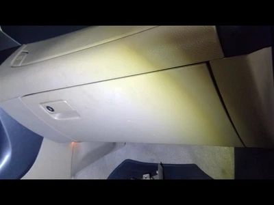 Guantera inferior RAV 4 2006-2012 beige LA40 1669566 Foto 1 de 4