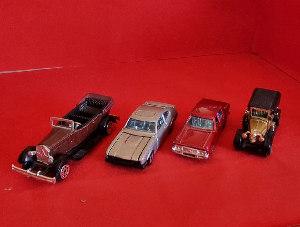 Lotto 4 Modellini Vintage 1/64 No Matchbox No Majorette No Polistil  - Immagine 1 di 4