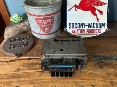 Б/у 1971 Chevrolet Chevelle Blue Face Delco AM радио - Изображение 1 из 4