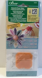 Pétalo recogido con flores de trébol Kanzashi talla pequeña 8484 - Imagen 1 de 2
