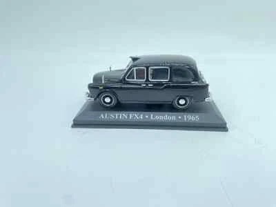 MODELLINO AUTO AUSTIN FX4 TAXI LONDON 1965 NERA - EDICOLA - SCALA 1:43 "NO BOX" - Immagine 1 di 4