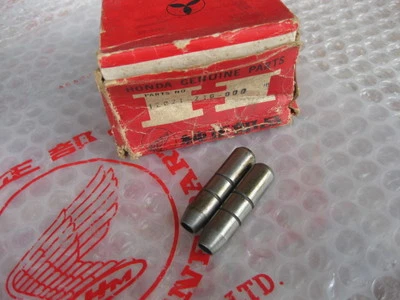 HONDA CA175 CB175 CL175 SL175 12023-235-000 VÁLVULA GUÍA ESCAPE ORIGINAL NOS JP Foto 1 de 4