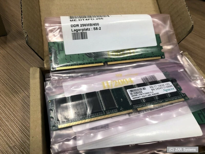 256MB Acer RAM ME.DT4PD.256 91.AD346.005 DDR PC400 für Veriton 3600G/7600G, NEU - Bild 1 von 1