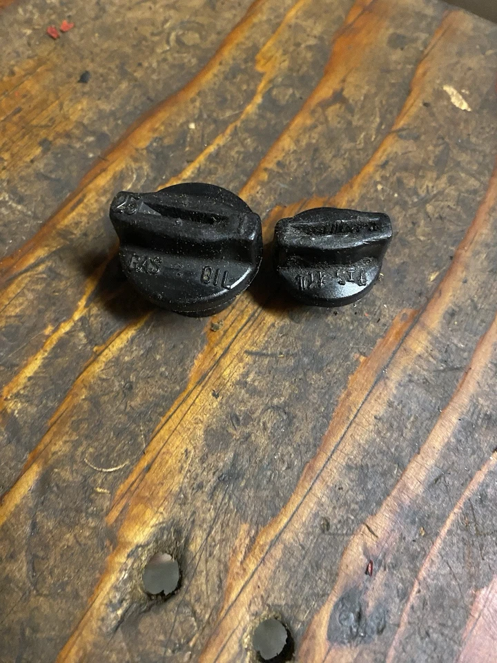 Tapa de combustible y tapa de aceite para motosierra Shindaiwa 350 OEM envío gratuito Foto 1 de 1