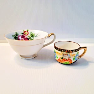 2 Vintage Occupied Japan Tea Cups Demitasse and Floral with Gold Trim - Picture 1 of 19