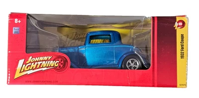 2010 JOHNNY LIGHTNING 1/24 1932 FORD COUPE DIECAST COLLECTIBLE IN BOX - Image 1 of 2