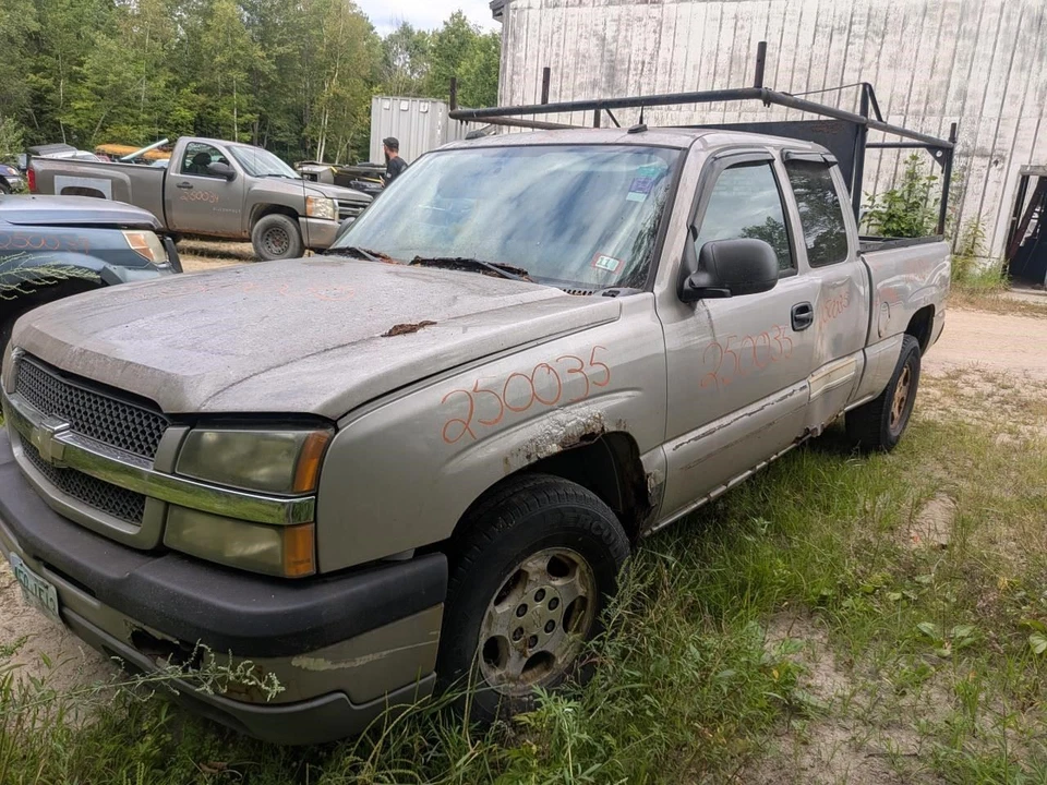 Anti-Lock Brake Part 4 Wheel ABS Opt NW7 Fits 03-04 SIERRA 1500 PICKUP 179563 - Image 1 of 4