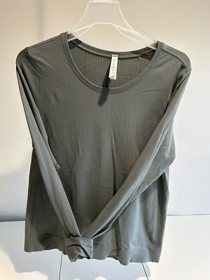 Camisa pulóver gris atleta para mujer talla L Foto 1 de 4