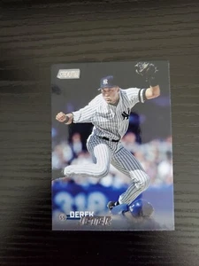 Derek Jeter - 2023 Topps Stadium Club Base Card #25 - Picture 1 of 2
