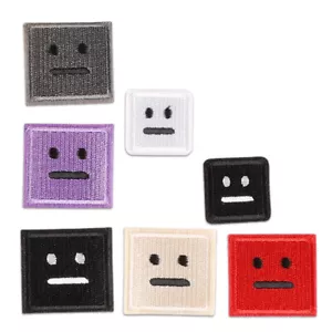Cute Square Neutral Face Embroidered Sew / Iron On Patch Multicolor DIY Applique - Bild 1 von 13