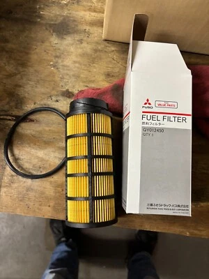 KIT FILTRO COMBUSTIBLE OEM MITSUBISHI FUSO QY012450, ML239124 Foto 1 de 3