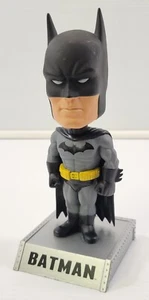 *Z) 2011 Funko Wacky Wobbler Batman Bobblehead Figure DC Comics - Picture 1 of 10