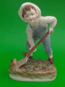 Vintage Royal Worcester Figur Saturday's Child Boy 3524 aus Days of the Week - Bild 1 von 6