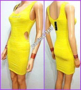 BEBE Crystal Logo Tina zweifarbiges Kleid mit Seitenausschnitt, M/L (klein geschnitten, passt XS/S) R51M - Bild 1 von 2