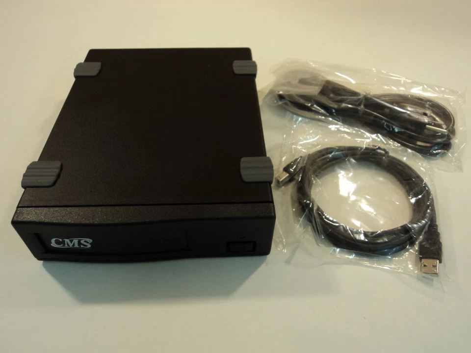 CMS Peripherals 3.5-in Hard Drive Enclosure USB2.0 Desktop Automatic Backup - Image 1 of 1