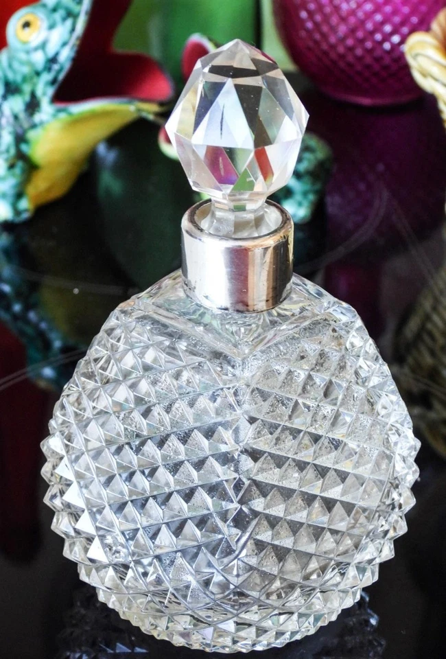 Victorian Crystal & S/Silver Neck Perfume Bottle - C.1898 Swann & Adams England — 第 1/1 张图片