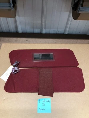 Par de parasoles Chevy Silverado GMC Sierra 1988-1998 tela roja 43 Foto 1 de 4