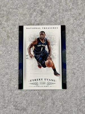 Tarjeta coleccionable 2014-15 Panini National Treasures Emerald Tyreke Evans/5 Foto 1 de 4