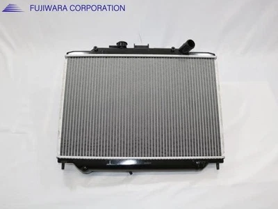 NISSAN Caravan Van 2003 KG-VWME25 Radiator 21410VW300 [New] [PA114517826] - Image 1 of 2